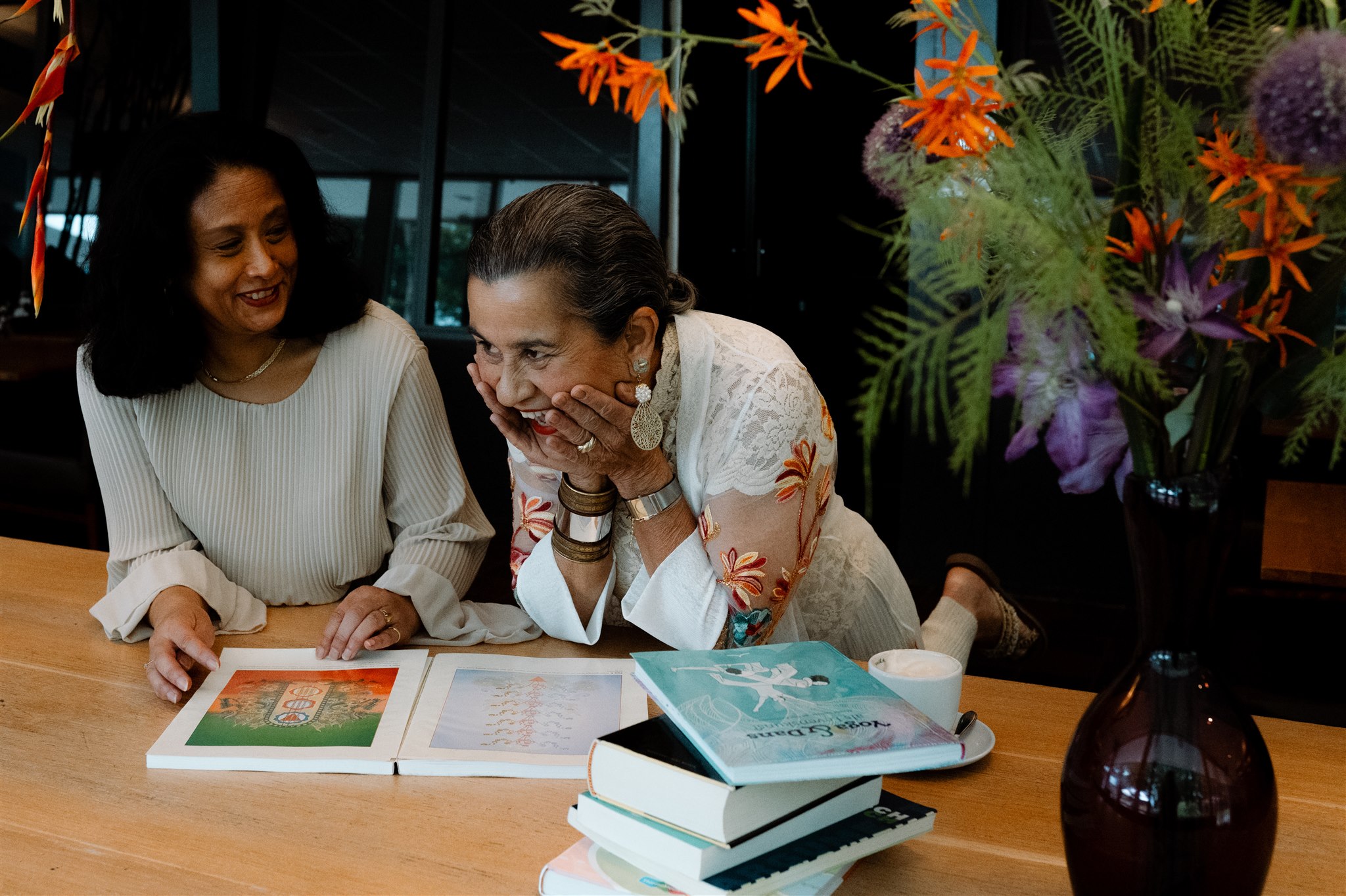 boek yoga en dans als levenskunst – bewust bewegen en verdieping